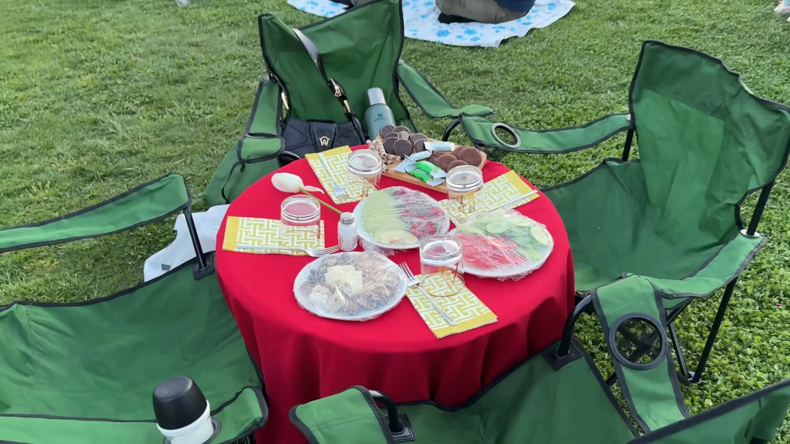 Seasonal & Holiday Preview 1