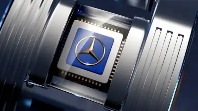 Mercedes-Benz Vision Iconic, Logo, 5K, 2025