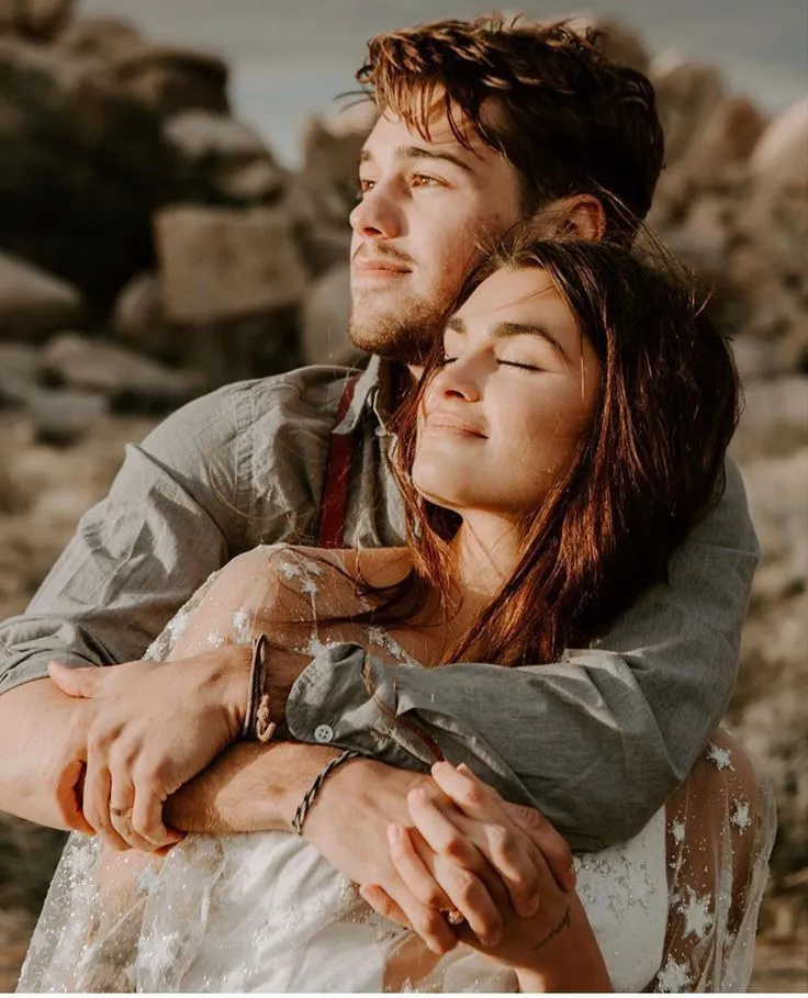 Get Paid up to $200 PER DAY to do Some Jobs in social media . ( Paying social media jobs Review .