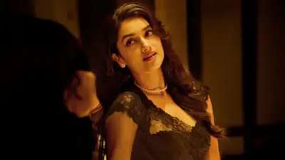 Bhagyashri Borse, Black saree, Indian actress, 5K, 8K, Indian fashion