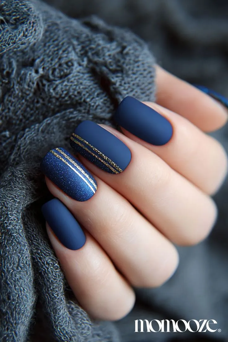 40+ Perfect Blue Winter Nails That Will Make You Obsessed This Season