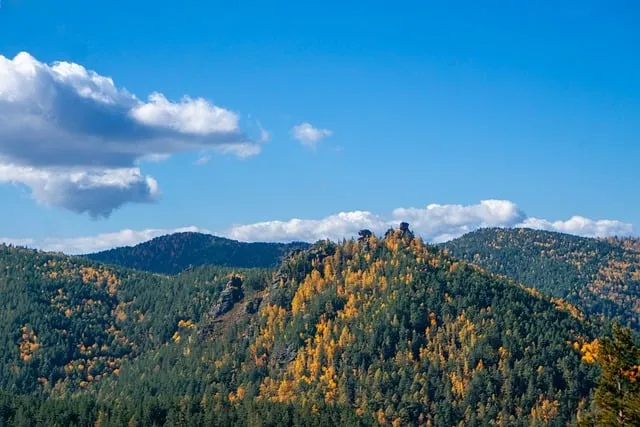 Free Autumn Mountains photo and picture