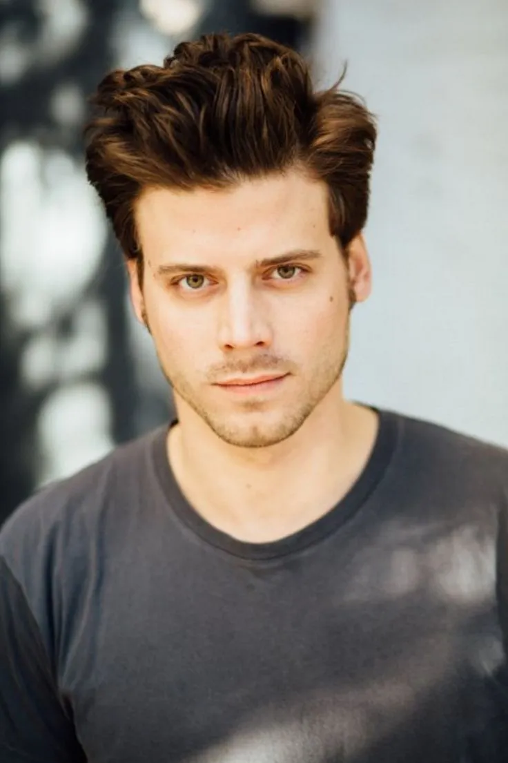 François Arnaud.