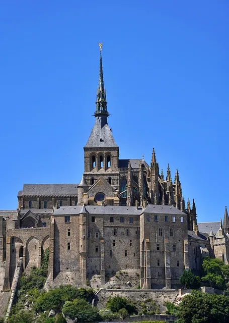 Free Mont Saint Michel Mobile Wallpaper photo and picture