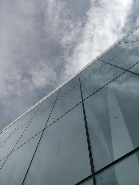 Free Opera Lock Screen Wallpaper photo and picture