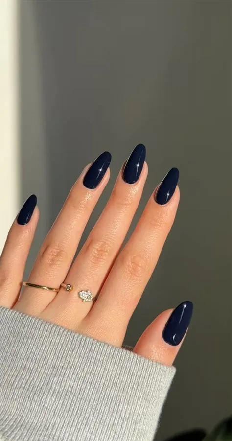 25+ Blue Cool Girl Approved Manicure Ideas To Copy | Artist Hue