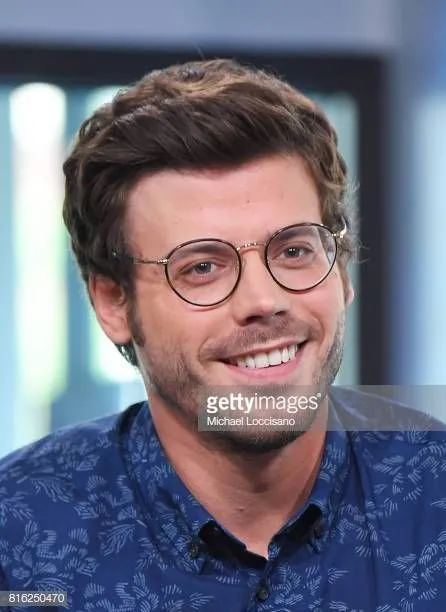 Francois Arnaud - Bing